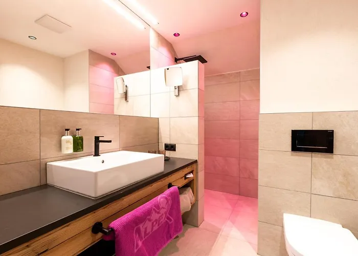 شقة Alpex-serfaus